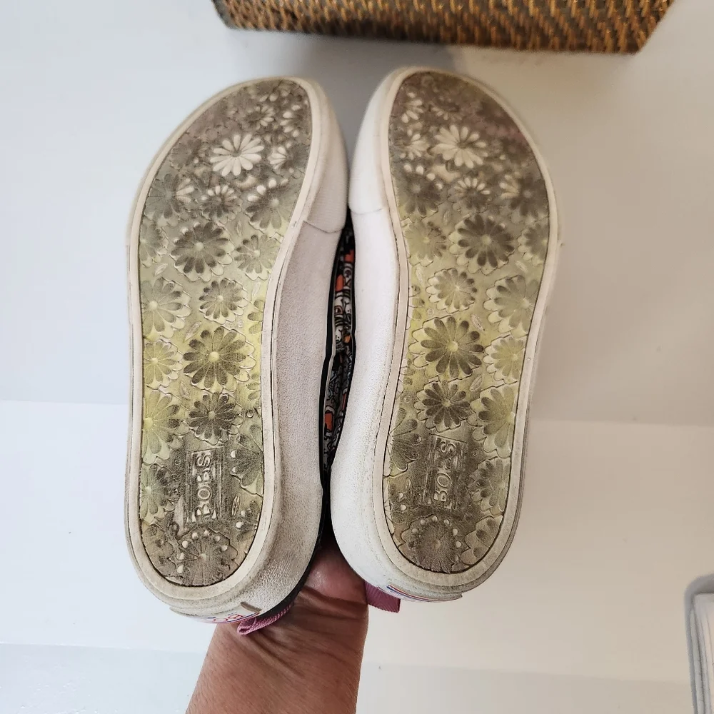 Bobs From Skechers Cat Print Canvas Lace Up Sneakers